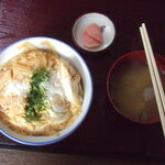 食堂 しみず - カツ丼