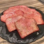 焼肉 ジャンボ 本郷店 - 