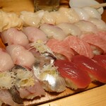 Sushi Izakaya Ya Taizushi - にぎり色々
