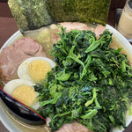 ラーメンショップ - たまごは店主さんご厚意です。