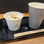 SHARE LOUNGE Tsutaya Fukuoka Nishi Shinten - 