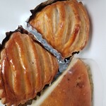 Pathisuri shiemu - アップルパイとゴルゴンゾーラチーズケーキ