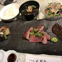 神戸牛 八坐和 阪急三宮店 - 