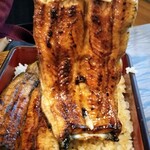 うなぎ 川松 - 軟らかく脂が乗った蒲焼きですよ！