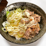 げんこつらーめん 日の光 - チャーシュー丼