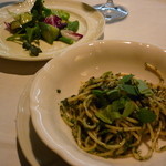 キャンティ 西麻布店 - バジリコスパゲティと野菜サラダ