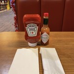 Denny's - ケチャップとタバスコ♪