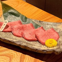 但馬屋イーマ - 塩タン（1650円）
