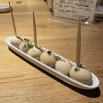 タダシ - うずら