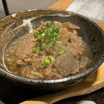 ぼった焼き 恵比寿 - 自家製黒毛和牛スジ煮込み