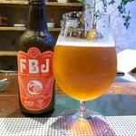 Fa Weifuratto - 「FBJ ファームブルーイングジャパン」ブラッドオレンジゴーゼ。オレンジの酸味を濃縮したような、尖った酸っぱさ！