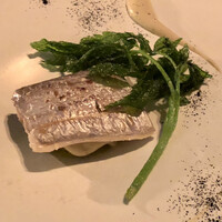 TRATTORIA CREATTA - メインのフォアグラの香りをまとった太刀魚のグリル