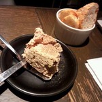 富士屋本店 ワインバー - レバームース