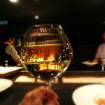 Nikushou Nakata - グラスワインはさっぱりしたシャルドネだった