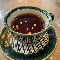 ザ タヴァン グリル＆ラウンジ - 