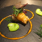 エクアトゥール - テット・ド・フロマージュとラングスティーヌのポアレ、ポワブロン・ルージュのクーリと秋トリュフの香り