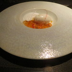 エクアトゥール - 桂花陳酒のジュレ、ソルベ・アマンド、マンゴープリン、金柑と苺、パッションフルーツのコンポート