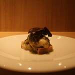 RISTORANTE IL NODO - 小坪漁港の活サザエ アーモンドバター壺焼き 小田原の天然ナメコ