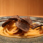 RISTORANTE IL NODO - 湘南カルボナーラ 長田ファーム卵 猟師森さん猪バラ肉 小田原黒トリュフアップ