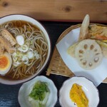 そば処 ふただ亭 - 料理写真:かけそば (天ぷら付)  850円