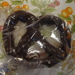 サンメリー - ソフトプレッツェルチョコレート