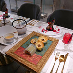 LOUANGE TOKYO Le Musée - テーブル席