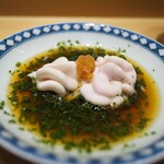 鮨 さいとう - 味は濃厚でトロトロ感があり、シルクのような舌ざわりがある、とても高級な白子