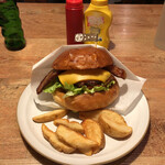 SAKURA BURGER - 