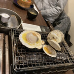 Kaisen Donya Sannomiya Seriichi - 浜焼き三種盛り　バター追加50円