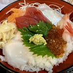 Yuttari No Sato - 海鮮丼