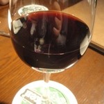 Bistrot mame - グラスワインの赤（６８３円）