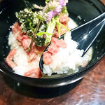 黒毛和牛焼肉 虎斑 - 