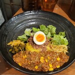 SPICY CURRY 魯珈 - 絶品！牛豚キーマカレーのろかプレート