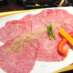 黒毛和牛焼肉 虎斑 - 