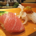 天寿し - 2011年のとある日。14貫10000円・税別(旧価格)。写真1枚、鮪・烏賊