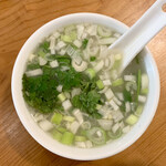 羊香味坊 - スープ