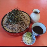黒恵屋食堂 - 大ざる 470円　並なら420円！コンビニの蕎麦食うなら断然こっちです(笑)