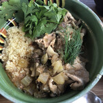 Mukokuseki Gohan Magari - 豚肉香味野菜 スパイスソースのクスクス