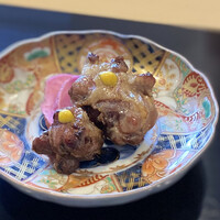 割烹 渡辺 - 鴨ももをカブとともに食感を楽しむ