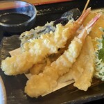 善酒善食 じょう - 自家製の旨ダレに漬けた 天婦羅丼(\950・別盛)