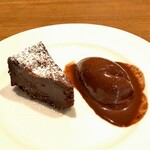 サンジャン・ピエドポー - 