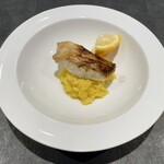 三和 - 長崎産 のどぐろの炭火焼きとサフランのリゾット 柚子