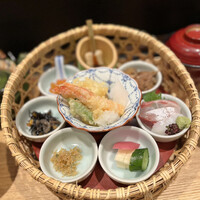 銀座米料亭 八代目儀兵衛 - 色とりどりのお菜