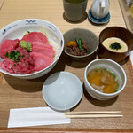 海玄 - 究極の海玄まぐろ丼