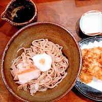 自家製粉石臼挽きうどん 青空blue 本店 - 
