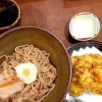 自家製粉石臼挽きうどん 青空blue 本店 - 