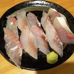 三九鮨 - 刺身盛すくなめ（ふくらげ、黒そい、ほうぼう、いしだい、真鯛）