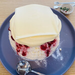 サカノウエカフェ - クリスマスイチゴ　1,700円　炙り前