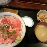 Misaki - あい盛丼★500円( ´艸｀)ねぎとろと赤身♪