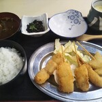 八喜為 - 串かつ定食 600円